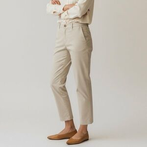 Tommy Bahama Khaki Pants Parisian Chic Professional Old Money Minimalist Coastal